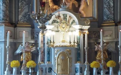Celodnevno čaščenje Najsvetejšega na Suhorju